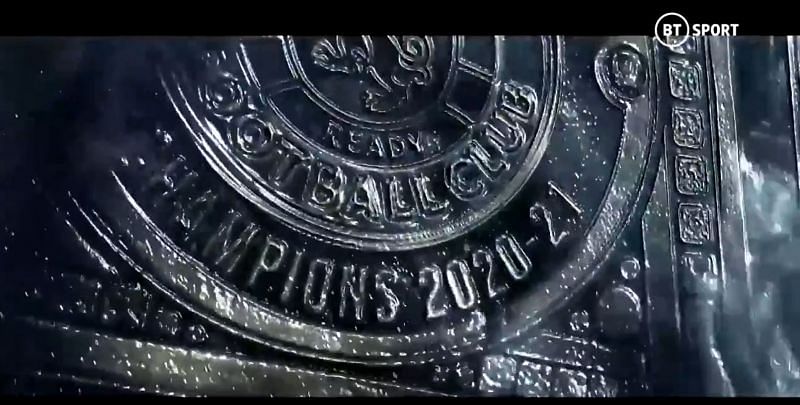 The custom side plates of the Rangers FC title